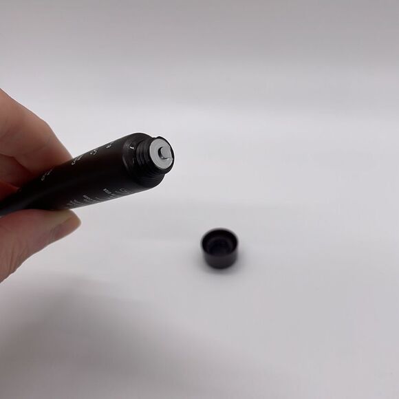 NWT JUARA Coconut Hand & Nail Balm - Picture 4 of 4